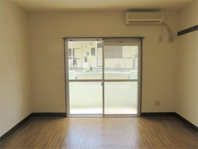 【居間・リビング】 | ハイツパピリオＩ