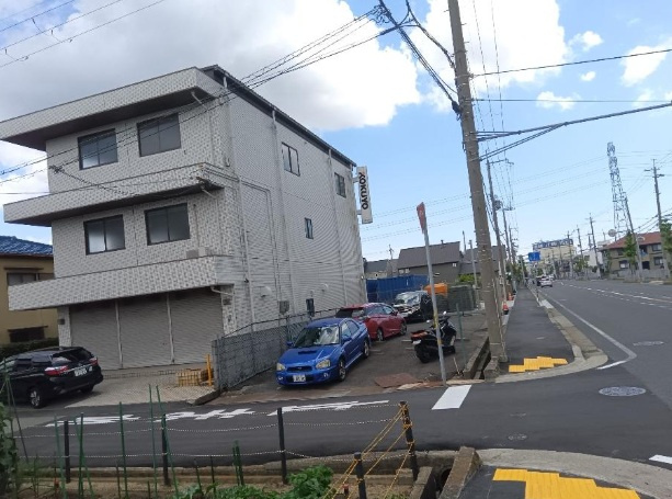 伊丹市御願塚4丁目貸ビルの外観