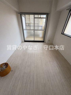 【洋室】 | ブランドールMⅢ