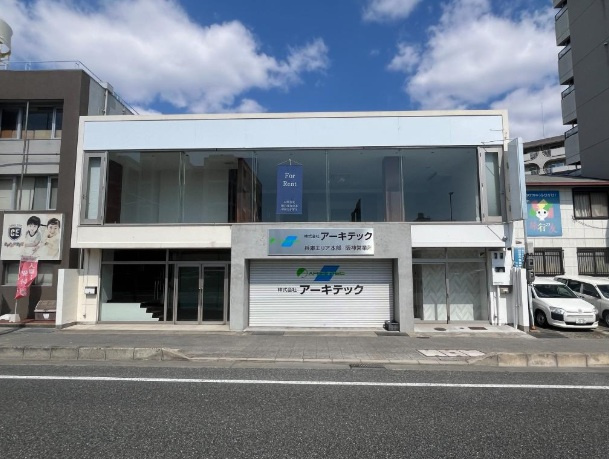 甲子園T’ｓビルの外観