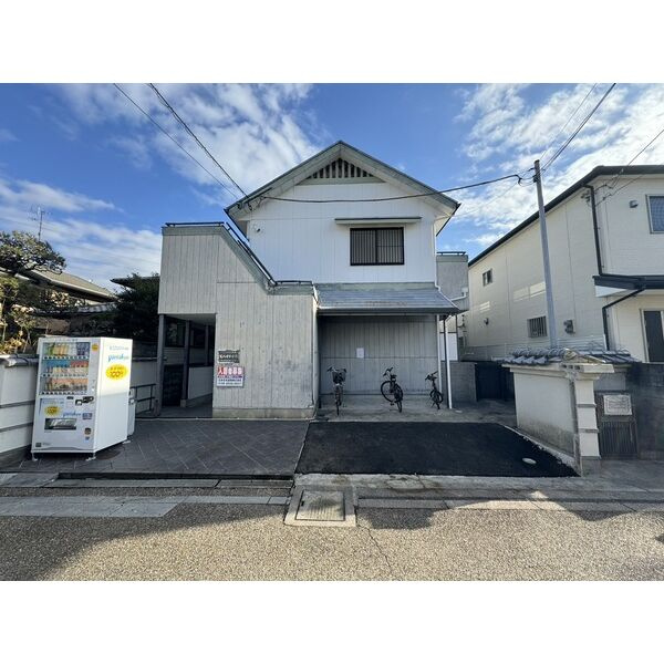 宝塚市小浜５丁目のアパートの外観