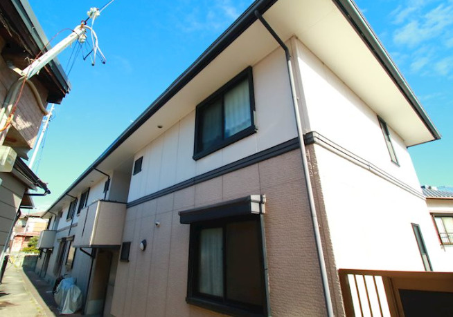 神戸市垂水区日向２丁目のハイツの外観