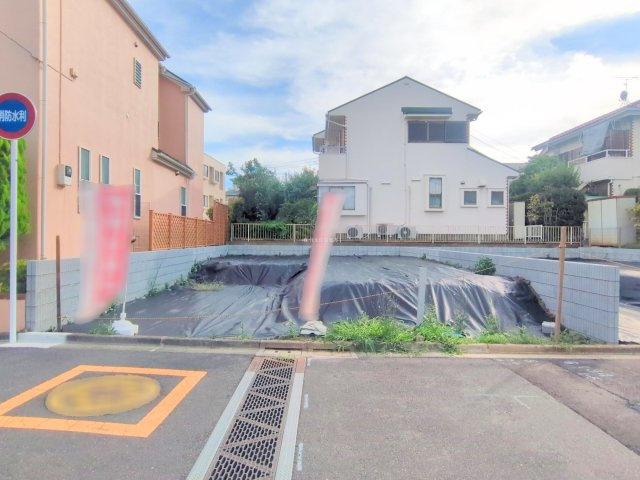 入間郡三芳町大字藤久保の売地の外観|間口が広く、開放感のある立地。
参考プランもあります。