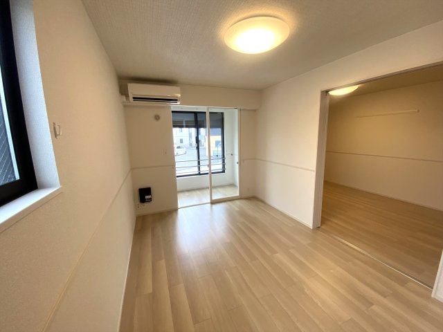 ルガール　ソレアードの居間・リビング