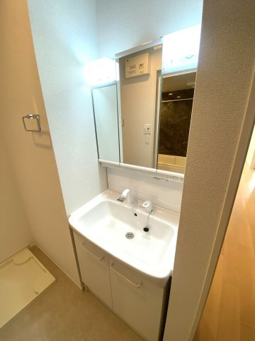 ルガール　ソレアードの独立洗面台