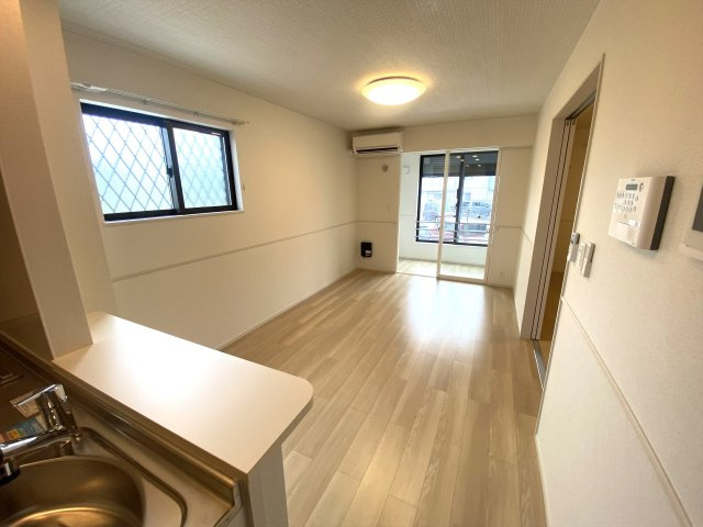 ルガール　ソレアードの居間・リビング