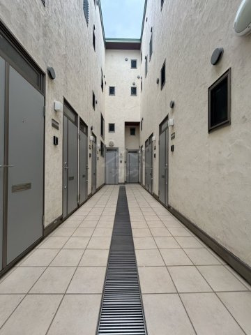 中野区新井１丁目のアパートの外観