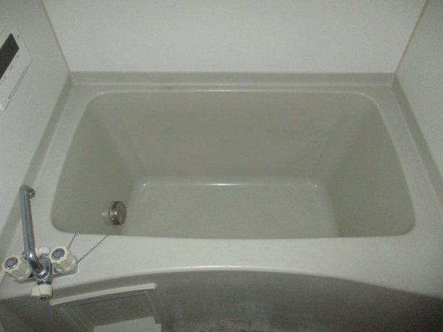 リヴェール岐南の浴室