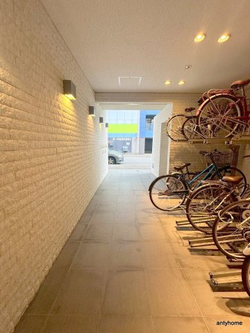 ブリリアントコート農人橋　仲介手数料無料のロビー