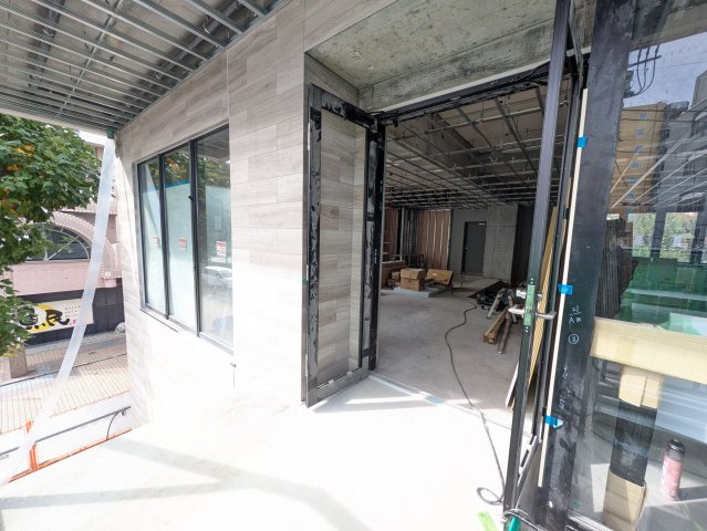 アークスクエアあきる野 貸店舗の玄関|R7.10.13現在 (建築中)