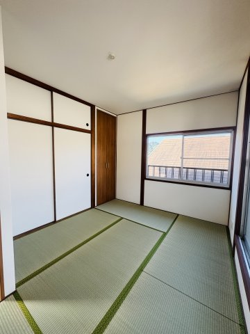 広島市安佐南区相田５丁目　中古一戸建ての和室