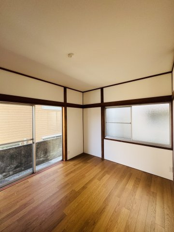 【居間・リビング】 | 広島市安佐南区相田５丁目　中古一戸建て