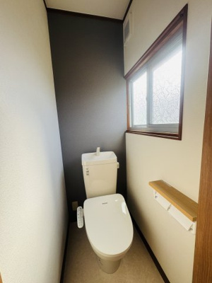 【トイレ】 | 広島市安佐南区相田５丁目　中古一戸建て