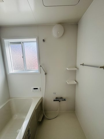 広島市安佐南区相田５丁目　中古一戸建ての浴室