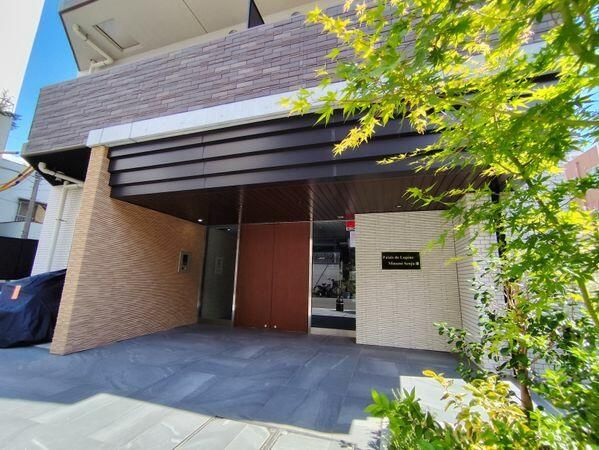 パレ・ド・ルピナス南千住Ⅲのエントランス