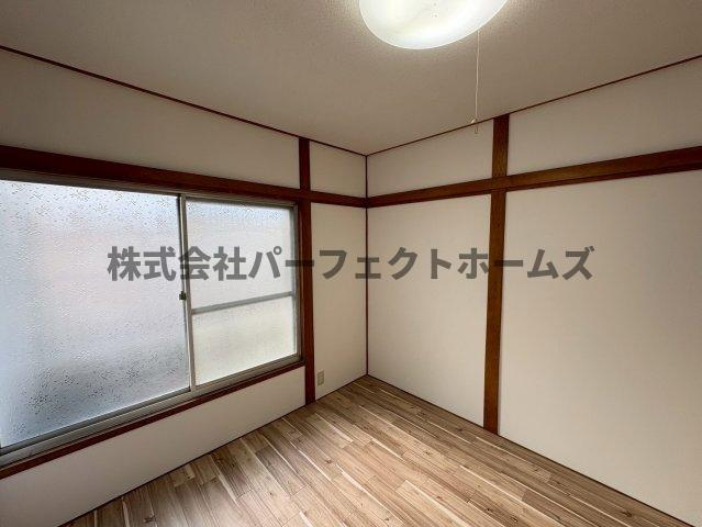東香里園町連棟　賃貸の洋室|使い勝手のいい洋室です