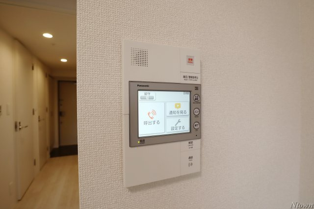 【セキュリティ】 | SOLメイクス新栄 | モニター付きインターホンです
