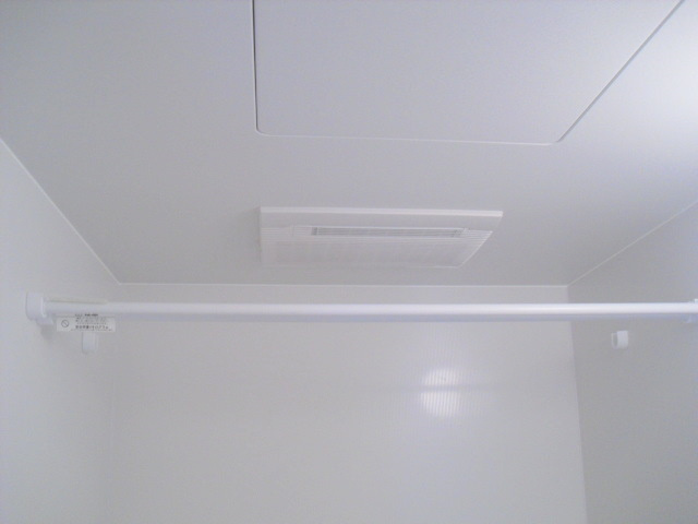 マザーズハンドフラッツの設備|乾燥・暖房機能で長雨、冬のお風呂も安心