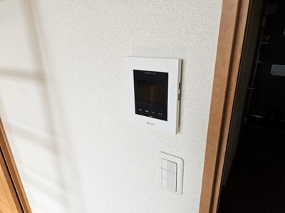 【その他】 | レオパレスアルプル | モニター付きインターホン