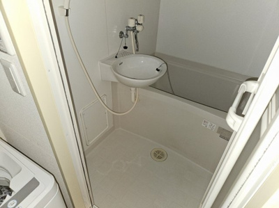 【浴室】 | レオパレスアルプル | 備品や設備仕様は号室等により異なります現地をご確認下さい。