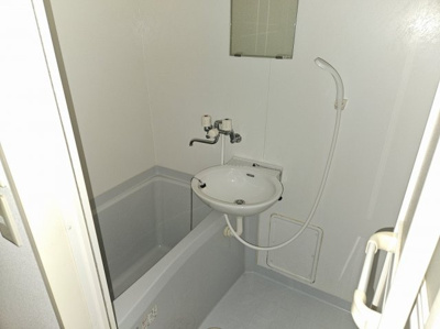 【浴室】 | レオパレスとちの木 | 備品や設備仕様は号室等により異なります。現地をご確認下さい。