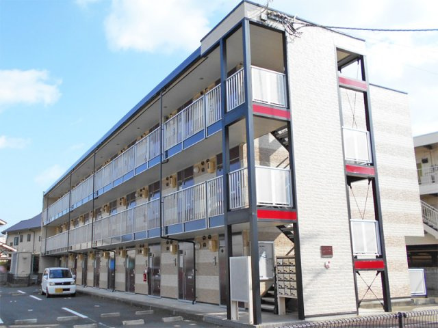 【外観】 | レオパレス南の風　Ⅱ | 落ち着いた雰囲気の外観です