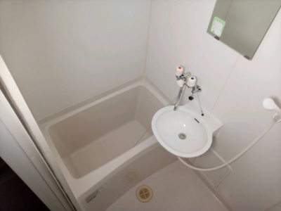 【浴室】 | レオパレスＷｅｓｔⅡ | 備品や設備仕様は号室等により異なります。現地をご確認下さい。