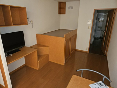 【居間・リビング】 | レオパレスウッズ春日 | リビングです