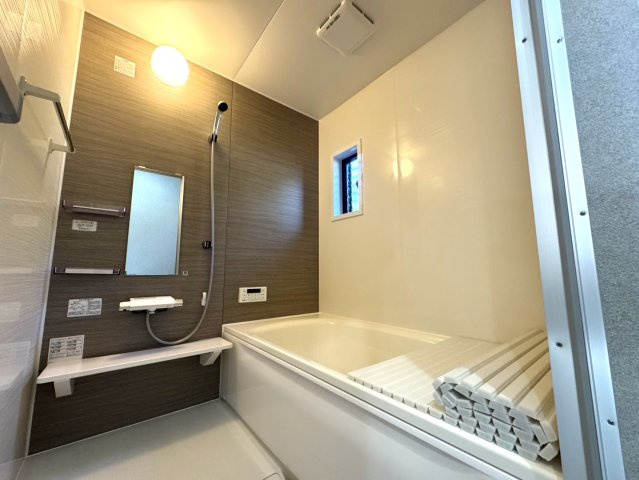 山陽小野田市高千帆2丁目の浴室