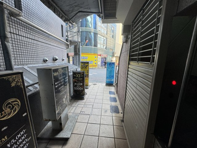 【エントランス】 | ノバビル