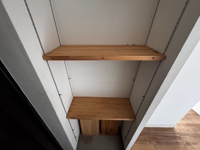 大塚西マンションの玄関