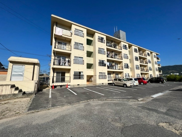 大塚西マンションの外観