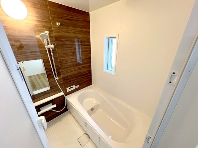 武蔵村山市伊奈平6丁目　新築戸建　全1棟の浴室