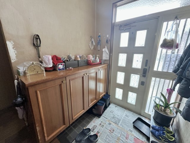 オシャレな外観♪益子町塙中古戸建の玄関|玄関です