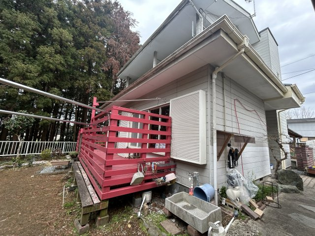 オシャレな外観♪益子町塙中古戸建の外観|ウッドデッキもあります