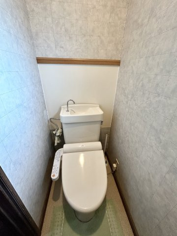 オシャレな外観♪益子町塙中古戸建のトイレ|清潔感のあるトイレです