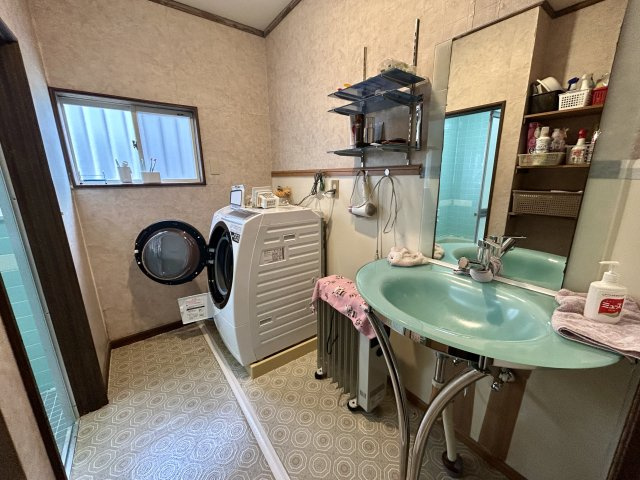 オシャレな外観♪益子町塙中古戸建の洗面所|洗面所です