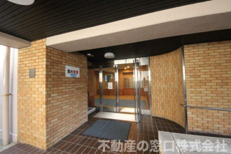 【エントランス】