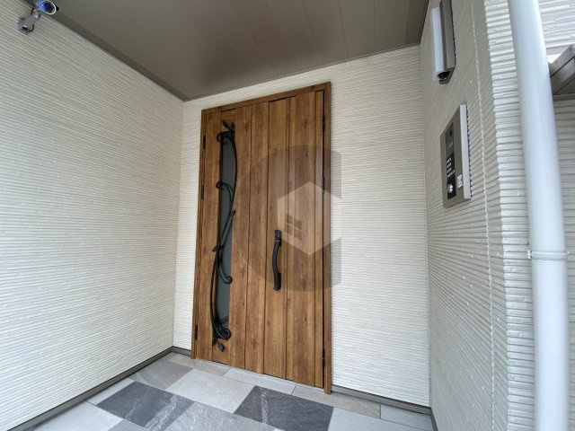 クリエオーレ横沼町のエントランス