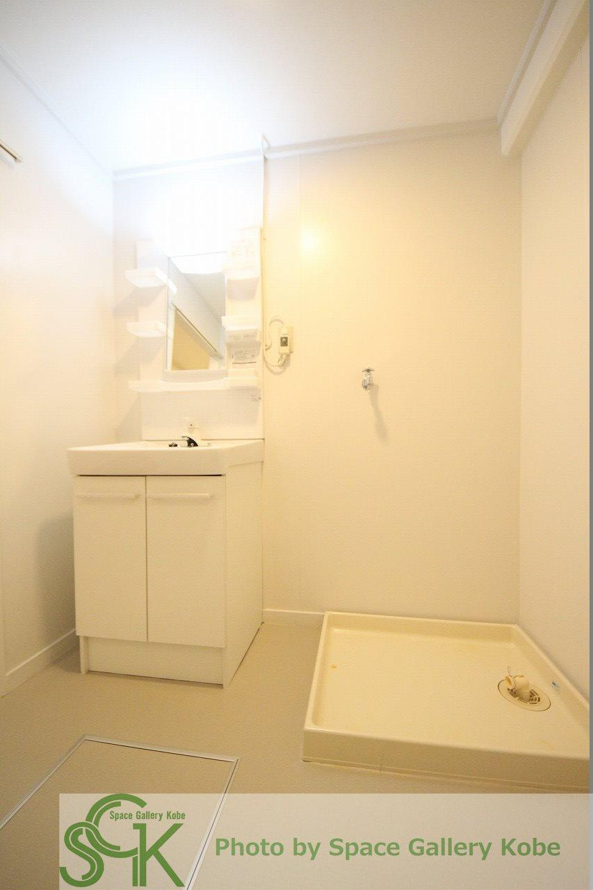 入江の洗面所|※お部屋により仕様が異なる可能性があります。