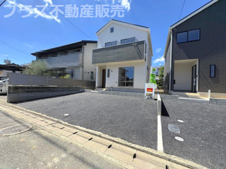 【外観】 | 現地写真。プラス不動産販売なら、現場の全ての棟をまとめてご見学頂けます。