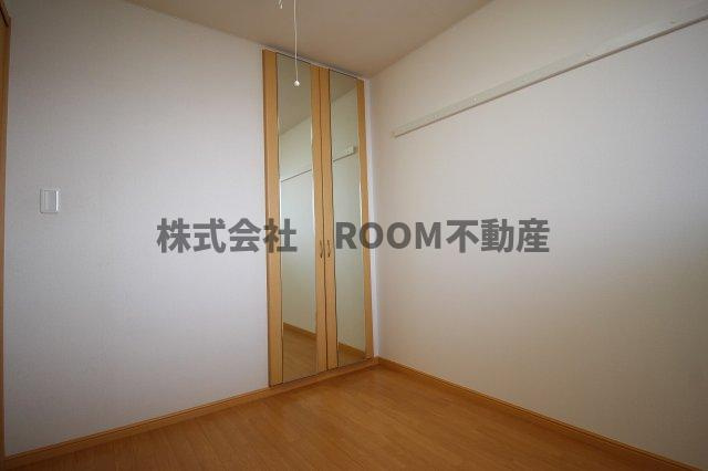 サンタプレイスの子供部屋|ゆったりした子供部屋です