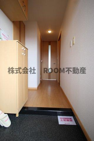 サンタプレイスの内装|明るい色調の室内です