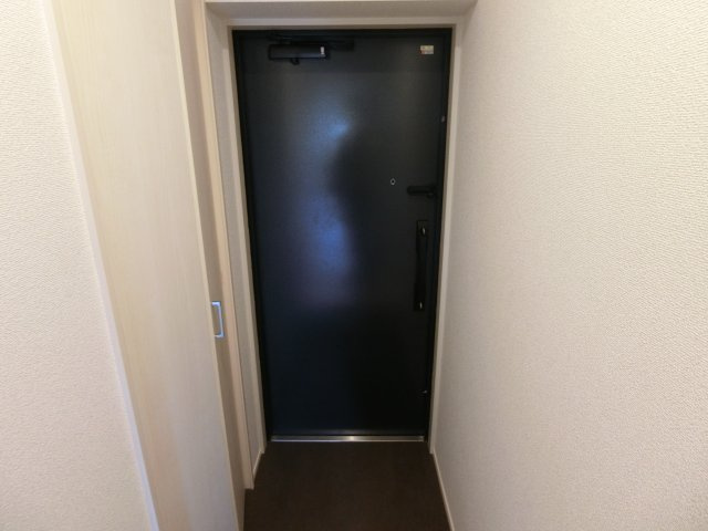 アグロラトス　ヒサリコの玄関