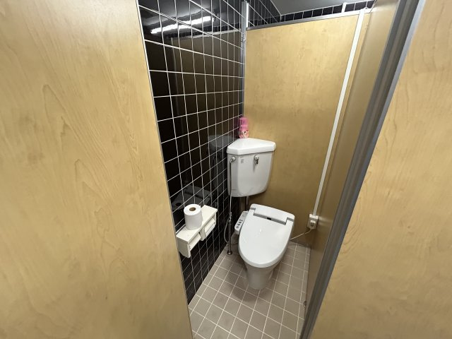 荒尾町外山店舗のトイレ
