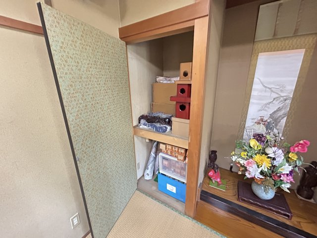 荒尾町外山店舗の収納