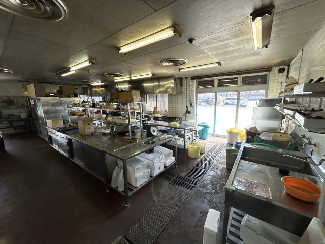 荒尾町外山店舗のその他