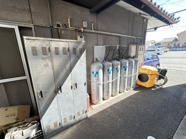 荒尾町外山店舗のその他