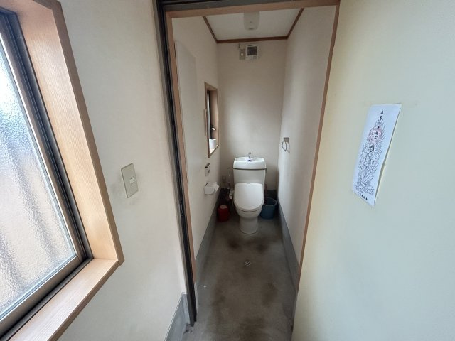 荒尾町外山店舗のトイレ