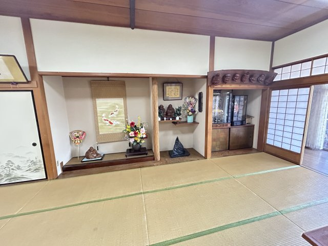 荒尾町外山店舗のその他